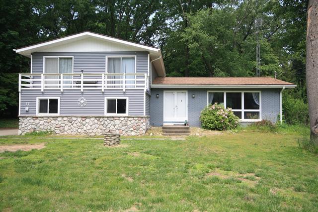 front view picture of 77 Christy Road, Battle Creek, MI. 49015