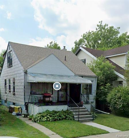 front view picture of 17469 Goddard Street, Hamtramck, MI. 48212