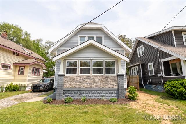 front view picture of 1836 Silver Avenue Se, Grand Rapids, MI. 49507