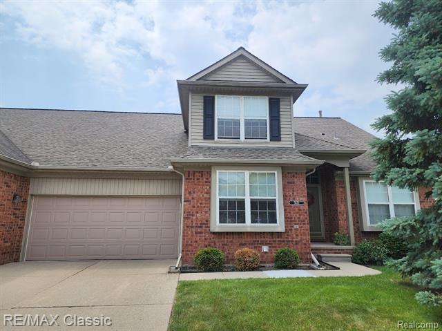 front view picture of 5659 Victory Circle, Sterling Heights, MI. 48310