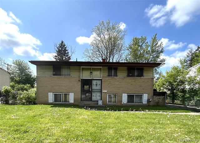 front view picture of 1263 Flamingo Drive, Mount Morris, MI. 48458