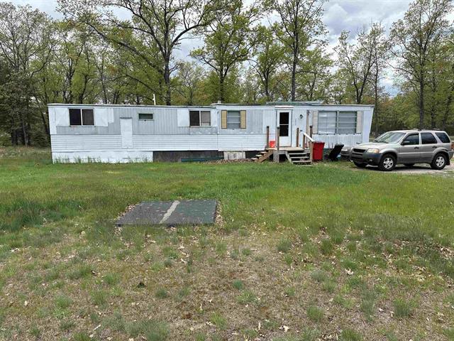 front view picture of 4025 Camino Drive, National City, MI. 48748