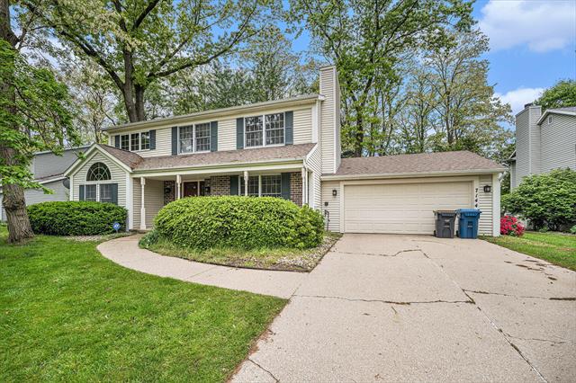 front view picture of 7144 Crown Pointe Circle, Portage, MI. 49024