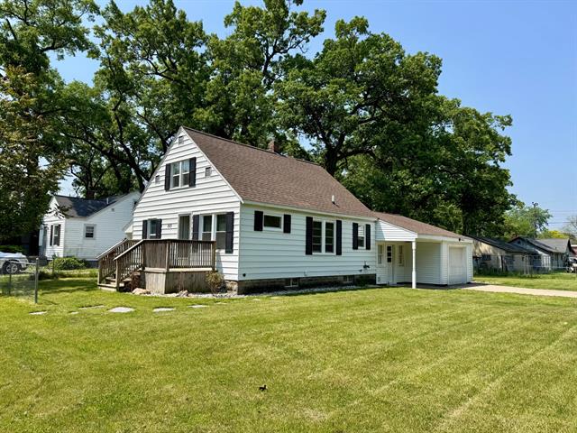 front view picture of 1513 Carlton Street, Muskegon, MI. 49442