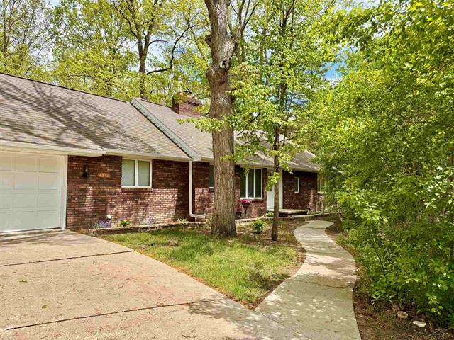 front view picture of 4830 N Arboretum Drive, Saginaw, MI. 48638