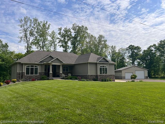 front view picture of 4264 W Benjamin Road, Perry, MI. 48872