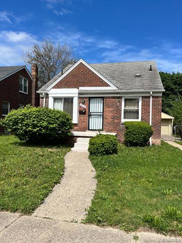 front view picture of 4226 Cadieux Road, Detroit, MI. 48224