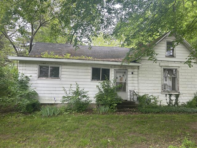 front view picture of 342 Grand Street, Michigan Center, MI. 49254