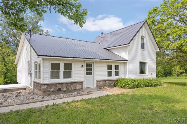 front view picture of 11943 W Us 223 Highway, Onsted, MI. 49265