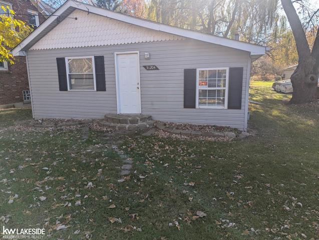 front view picture of 38204 Main Street, New Baltimore, MI. 48047