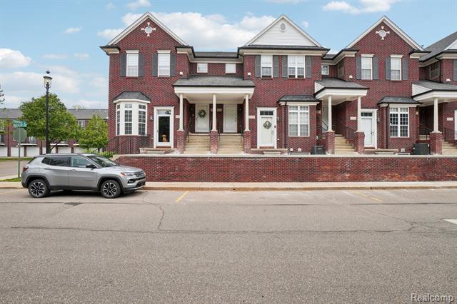 front view picture of 53128 E Providence Drive, Shelby Township, MI. 48316