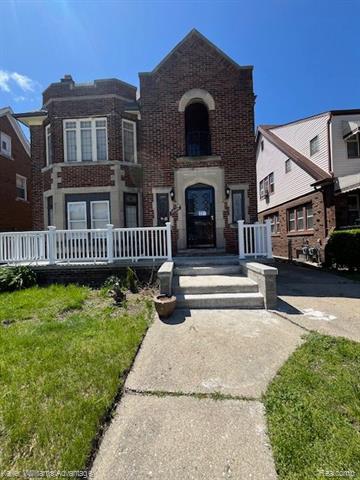 front view picture of 17559 Santa Rosa Unit 2, Detroit, MI. 48221