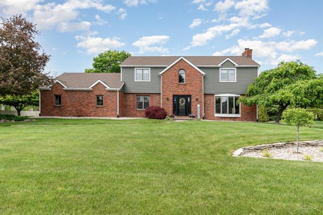 front view picture of 3677 W White Trillium Drive, Saginaw, MI. 48603