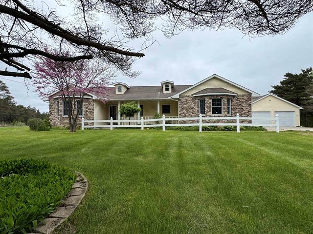 front view picture of 3201 E Long Lake Road, Harrison, MI. 48625