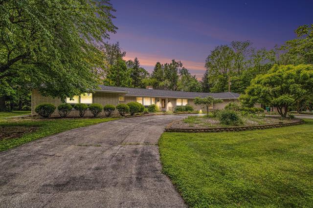 front view picture of 1205 Sassafras Lane, Niles, MI. 49120