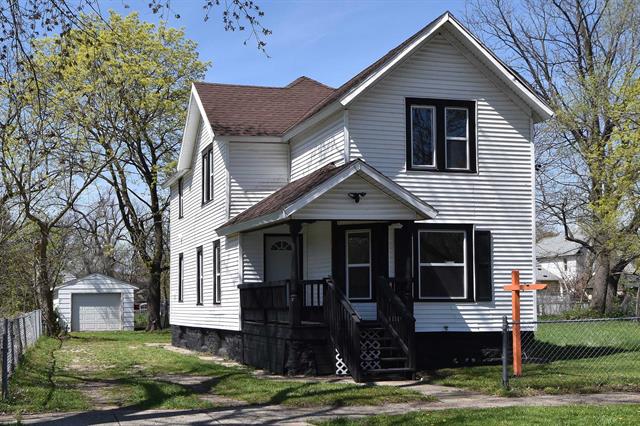 front view picture of 925 Princeton Avenue, Kalamazoo, MI. 49007