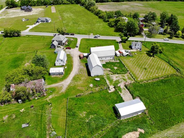 front view picture of 2867 Capac Road, Allenton, MI. 48002