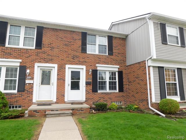 front view picture of 36806 Park Place Drive, Sterling Heights, MI. 48310