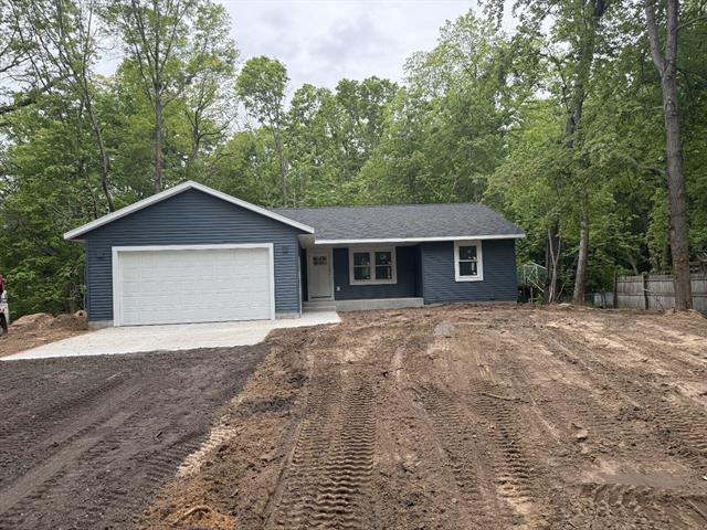 front view picture of 5667 Dalson Road, Twin Lake, MI. 49457