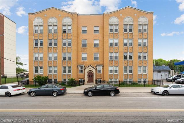 front view picture of 1291 W State Fair, Highland Park, MI. 48203