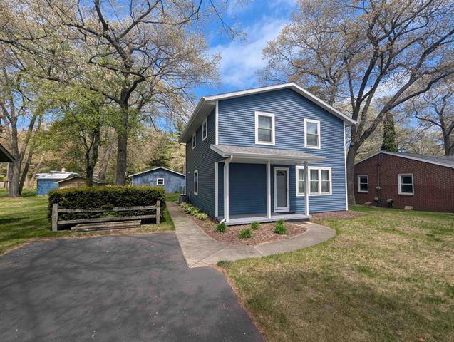 front view picture of 4967 Center, Au Gres, MI. 48703