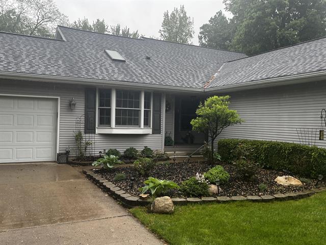 front view picture of 6882 Beechwood Drive, Saranac, MI. 48881