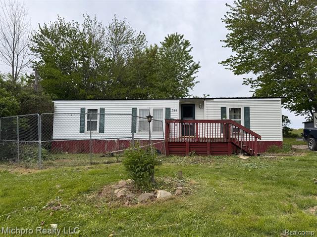 front view picture of 344 Indian Trail, Columbiaville, MI. 48421