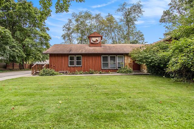 front view picture of 1316 Knollwood Avenue, Kalamazoo, MI. 49006