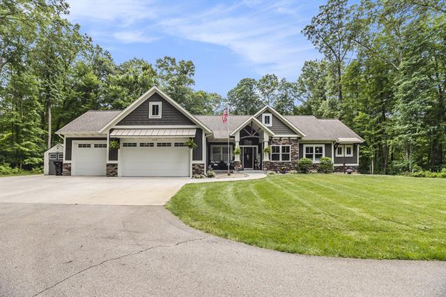 front view picture of 3479 Jeffrey Spur, Hamilton, MI. 49419