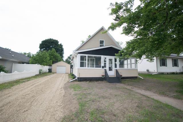 front view picture of 1100 W Laketon Avenue, Muskegon, MI. 49441