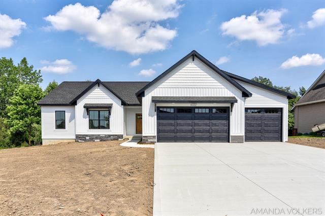 front view picture of 6322 Sheldon Drive, Hudsonville, MI. 49426