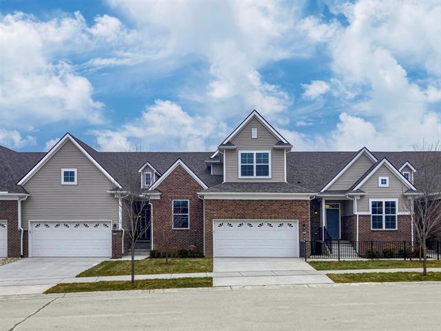 front view picture of 2270 Chase Drive, Howell, MI. 48855