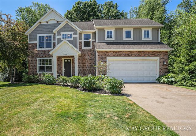 front view picture of 7438 Panners Ln Drive Ne, Rockford, MI. 49341