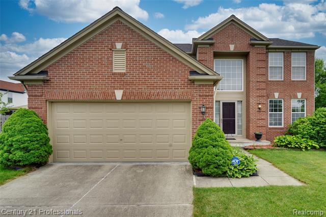 front view picture of 7648 Berwick Drive, Ypsilanti, MI. 48197