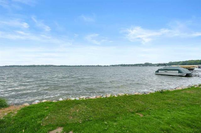 Builiding view forty three for 3730 Shore, Portage, MI. 49002