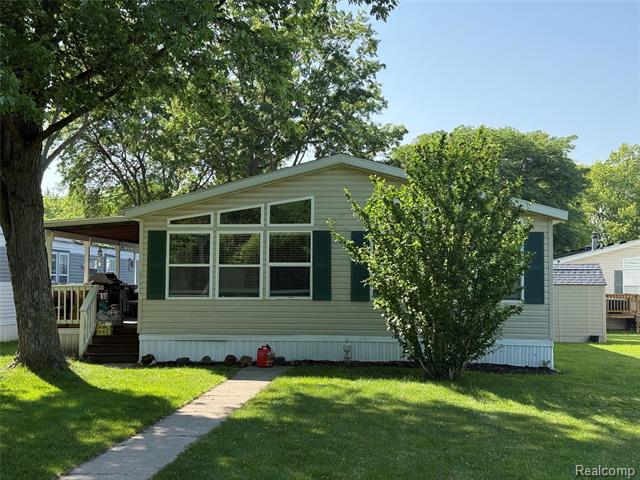 front view picture of 27444 Bordeau Drive, Romulus, MI. 48174