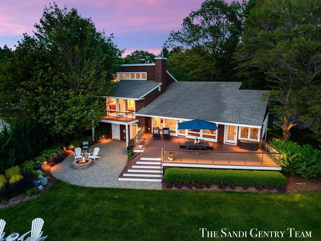 front view picture of 4347 Lakes Edge Drive, Holland, MI. 49424