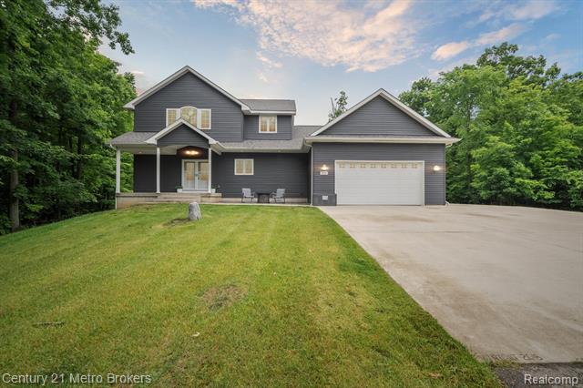 front view picture of 9119 Hegel Road, Goodrich, MI. 48438