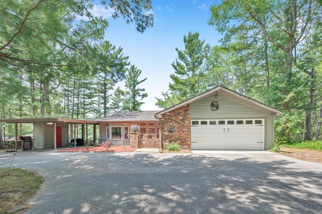 front view picture of 16987 S Star Lake Drive, Baldwin, MI. 49304