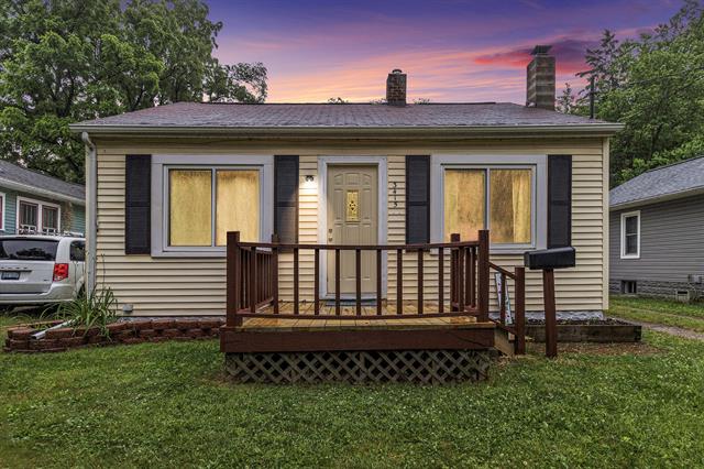 front view picture of 3415 Hoover Street, Kalamazoo, MI. 49008