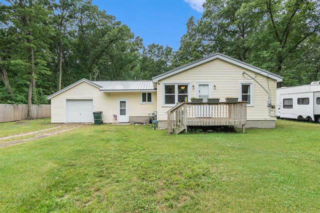front view picture of 2305 Ewing Road, Twin Lake, MI. 49457