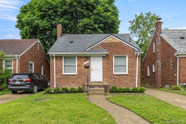 front view picture of 11393 Prest Street, Detroit, MI. 48227