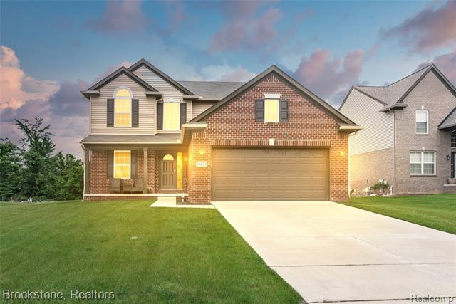 front view picture of 13623 Chester Court, Belleville, MI. 48111