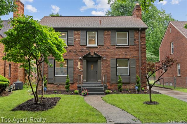 front view picture of 14638 Greenview Road, Detroit, MI. 48223