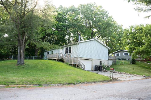 front view picture of 181 Spring Street, Hillsdale, MI. 49242