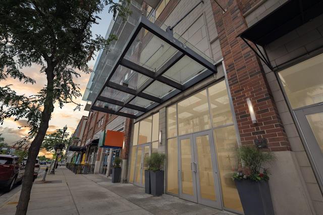 front view picture of 350 N Main #705 Street, Royal Oak, MI. 48067