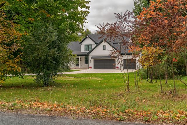 front view picture of 6603 Chaffey Creek Trail, Richland, MI. 49083