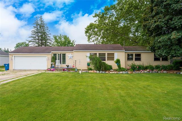 front view picture of 5045 Baldwin Road, Swartz Creek, MI. 48473