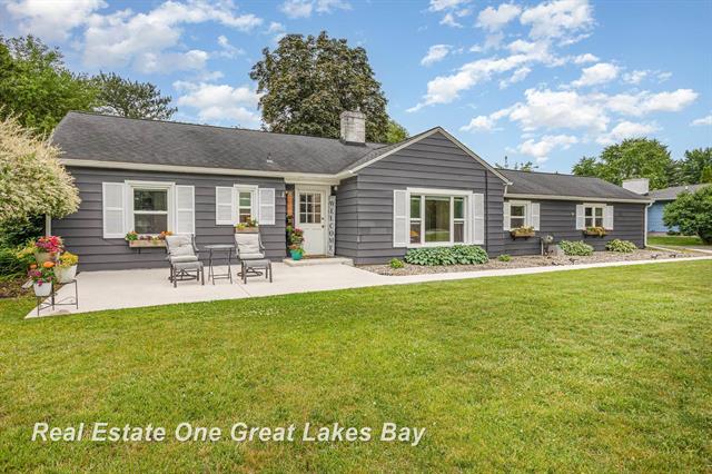 front view picture of 4185 Shattuck Road, Saginaw, MI. 48603