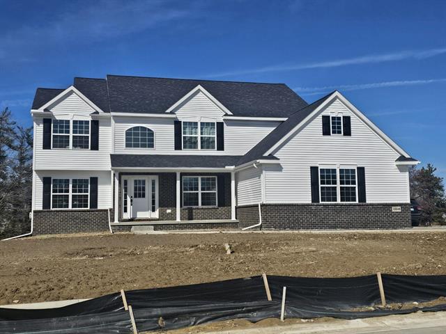 front view picture of 10619 Valley View Drive, Saline, MI. 48176